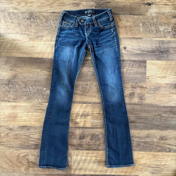 Silver Jeans Low Rise - Picture 3 of 5